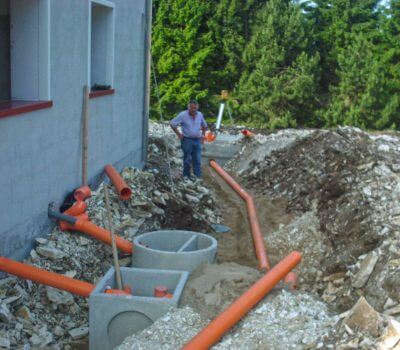 realizzazione scavi per impianti fognari Asiago